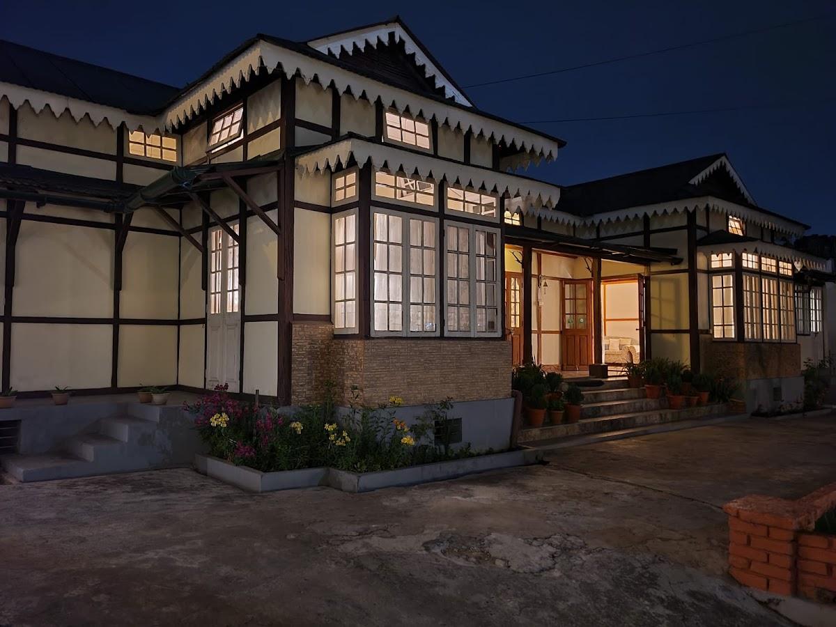 Cafe Shillong Bed and Breakfast – photo 4