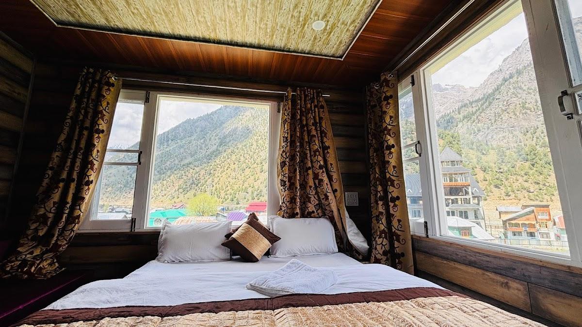 PINE TREE RESORT GUREZ – photo 2