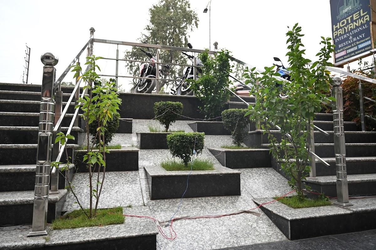 Hotel Priyanka International – photo 2