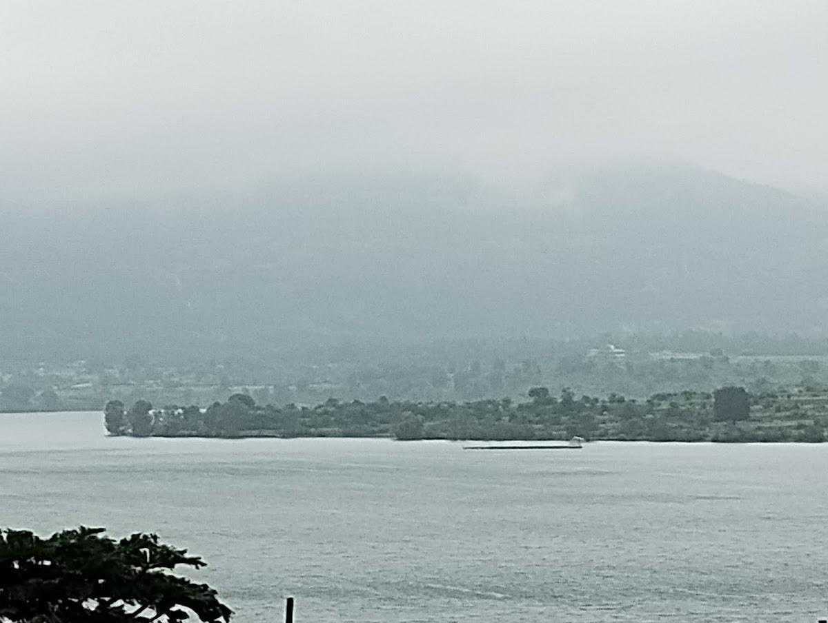 The Lake Story – photo 3