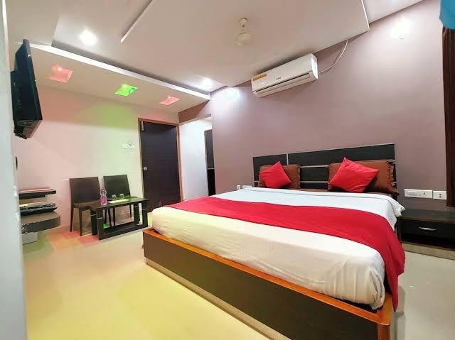 Subudhi's Inn – photo 4