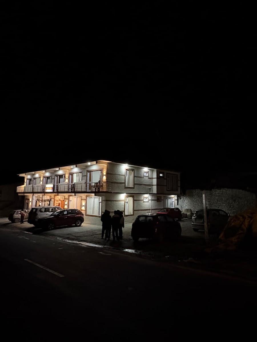 Hotel – photo 2