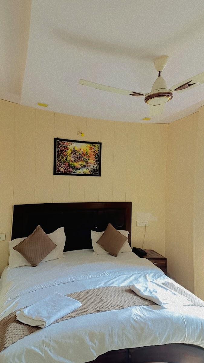 Hotel Laxman Grand – photo 2