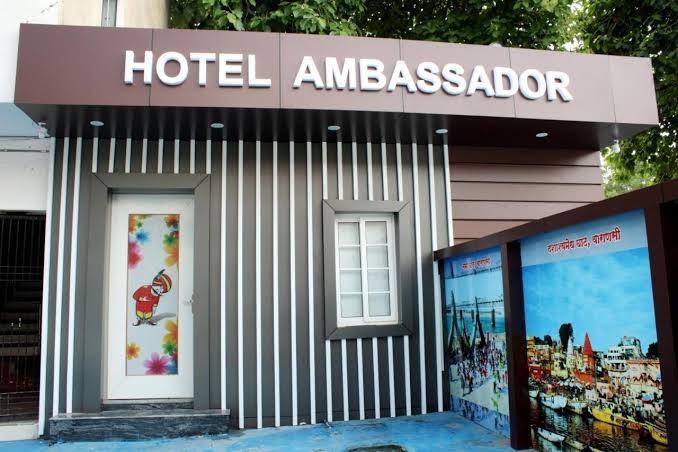 The Hotel Ambassador inn – photo 1