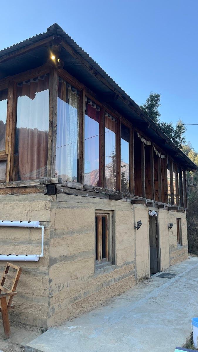 Mud Hostel & Cafe Shangarh – photo 4