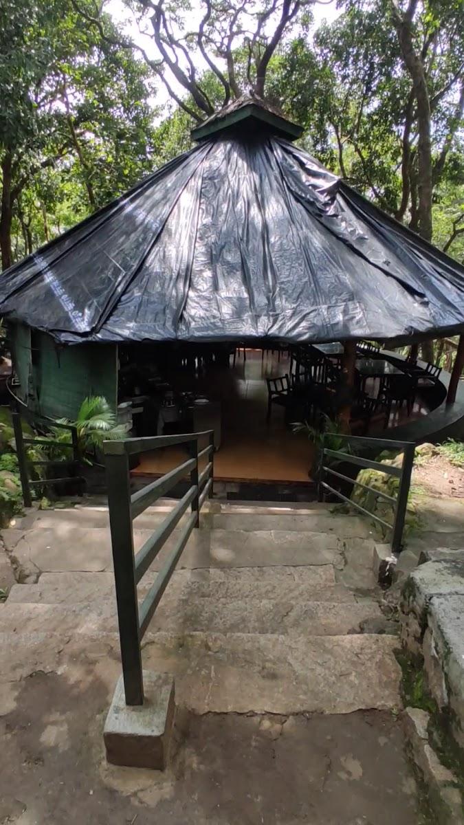 K Gudi Wilderness Camp-Jungle Lodges – photo 1