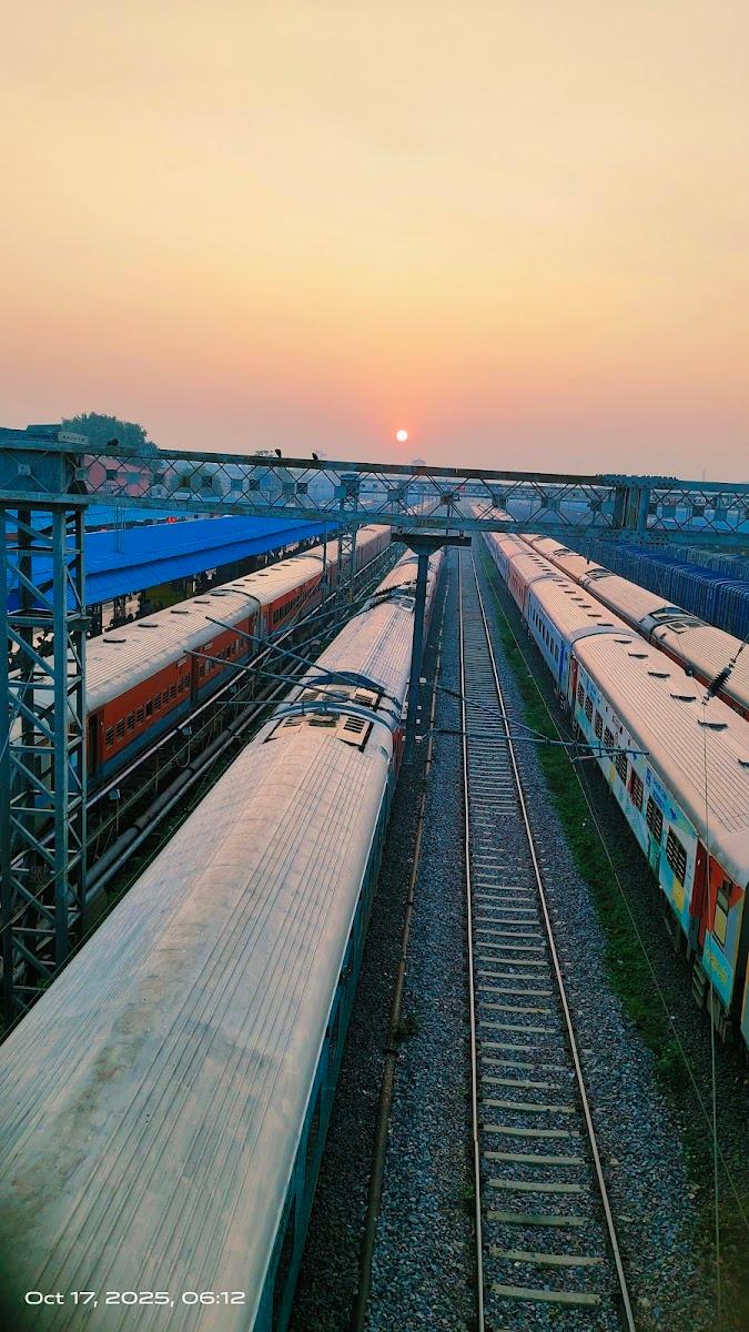 Gorakhpur junction/Railway station Platform no.9 – photo 2