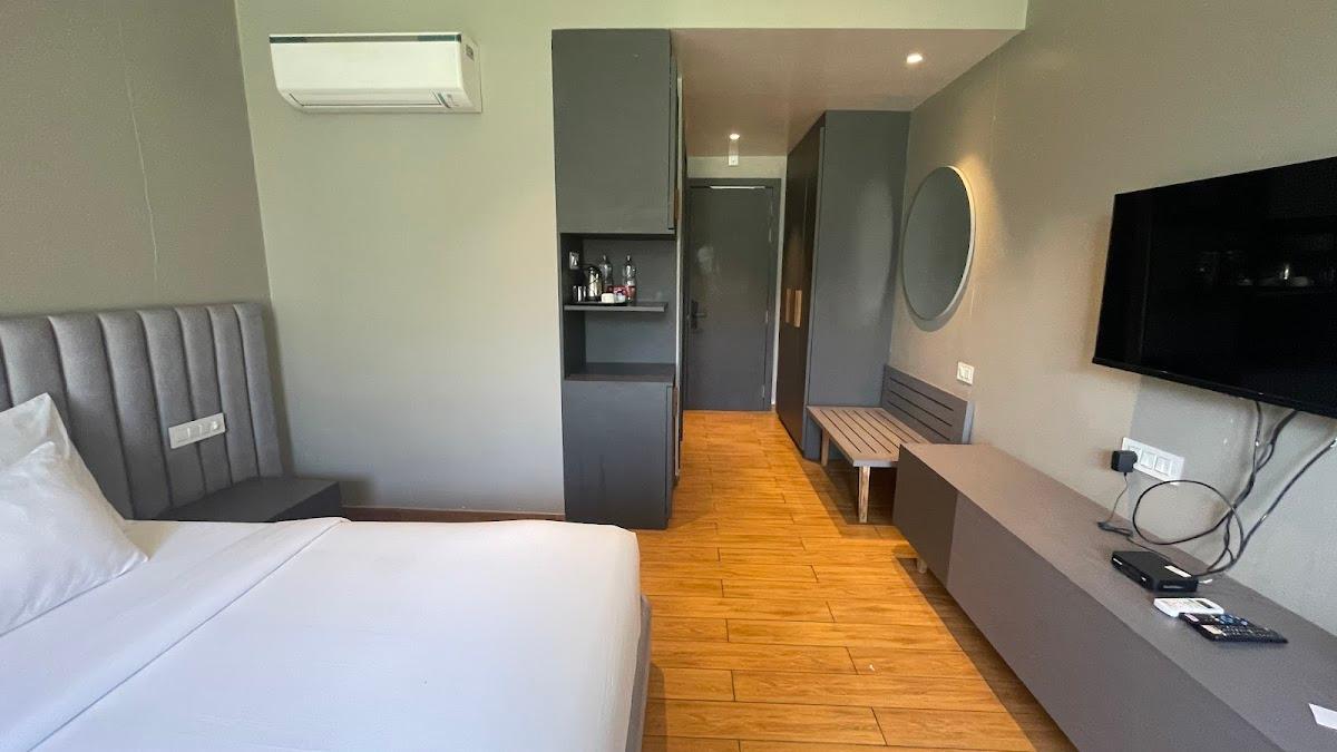 The Democracy Hotel – photo 1