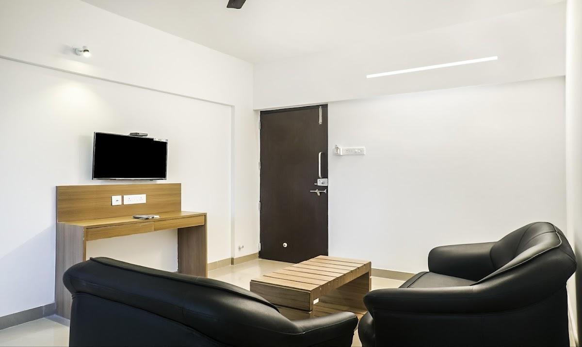 Treebo Luxe Suite, Shivaji Nagar – photo 1