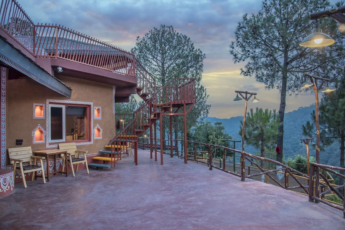 A Kasauli Ggaon by Echor – photo 4