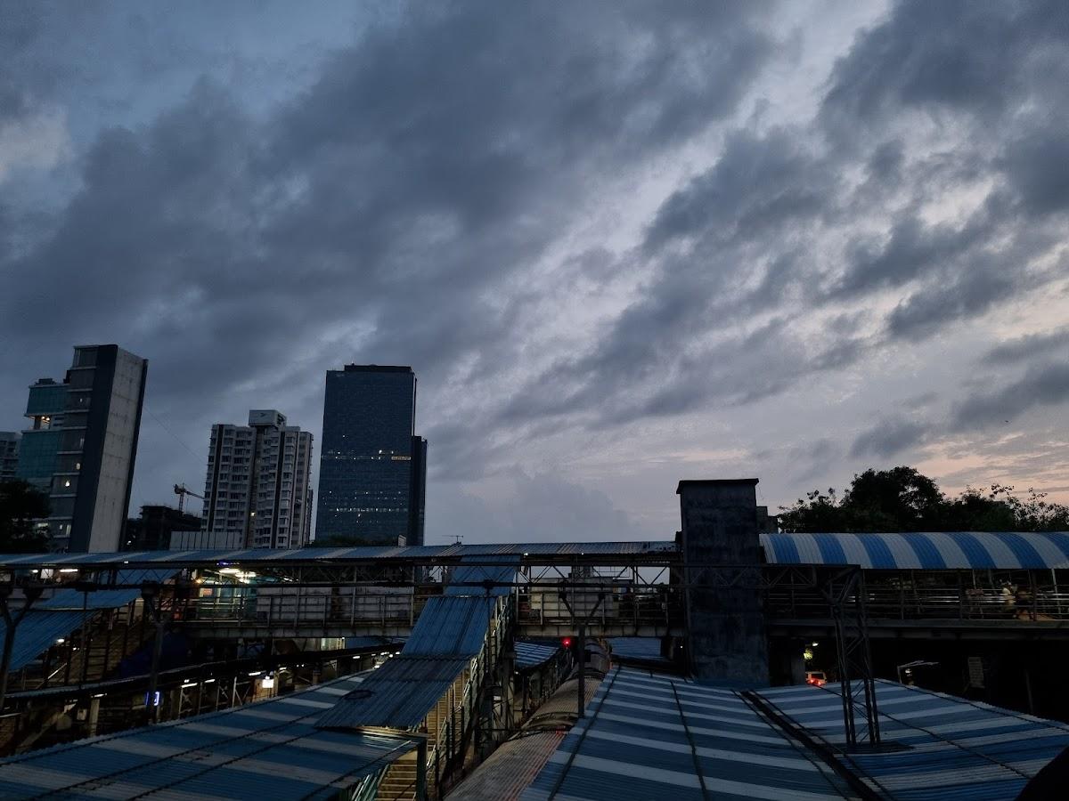 Dadar station – photo 2