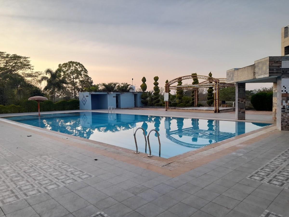 Nisarg Resort – photo 3