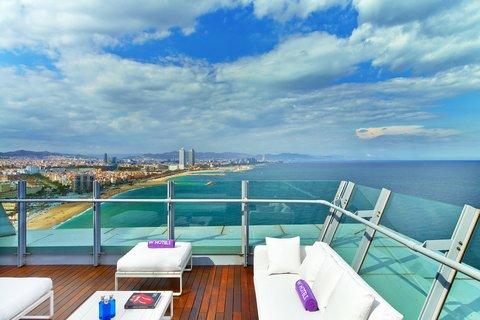W Barcelona – photo 1