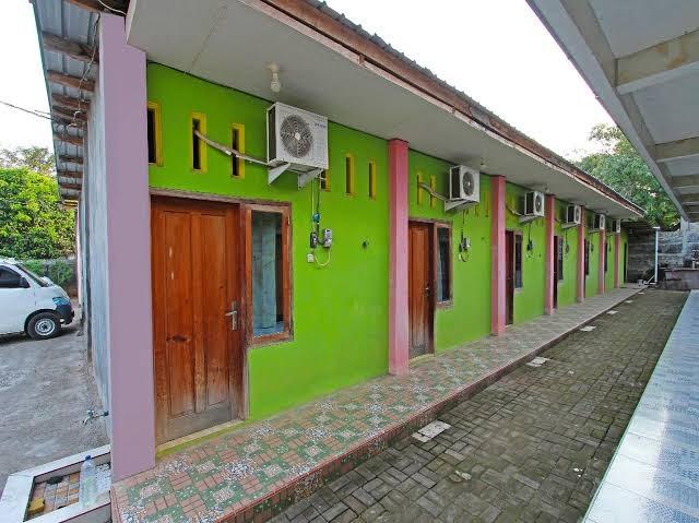 OYO 91476 Srikaya Hotel 3 – photo 2
