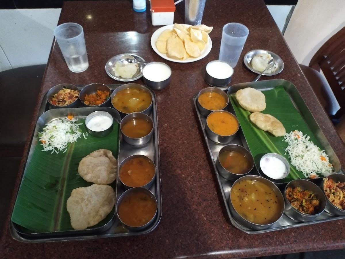 Hotel Mamata – photo 4