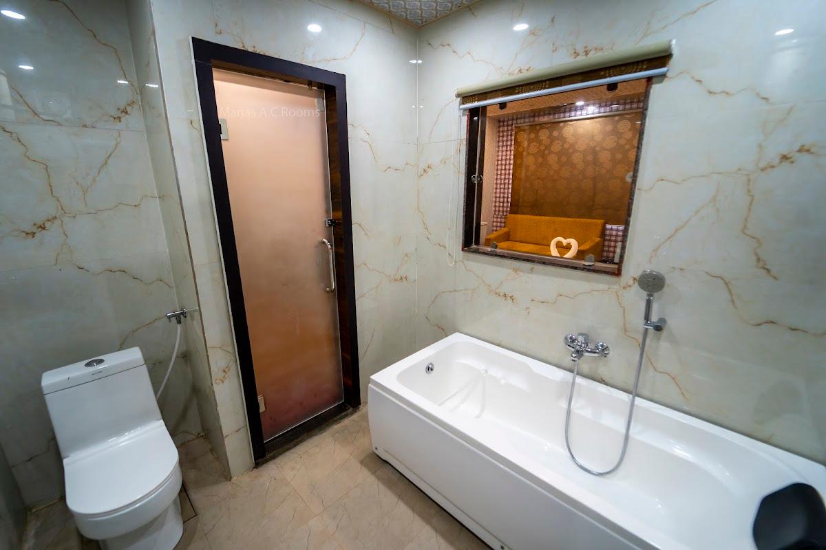 Manas AC Rooms