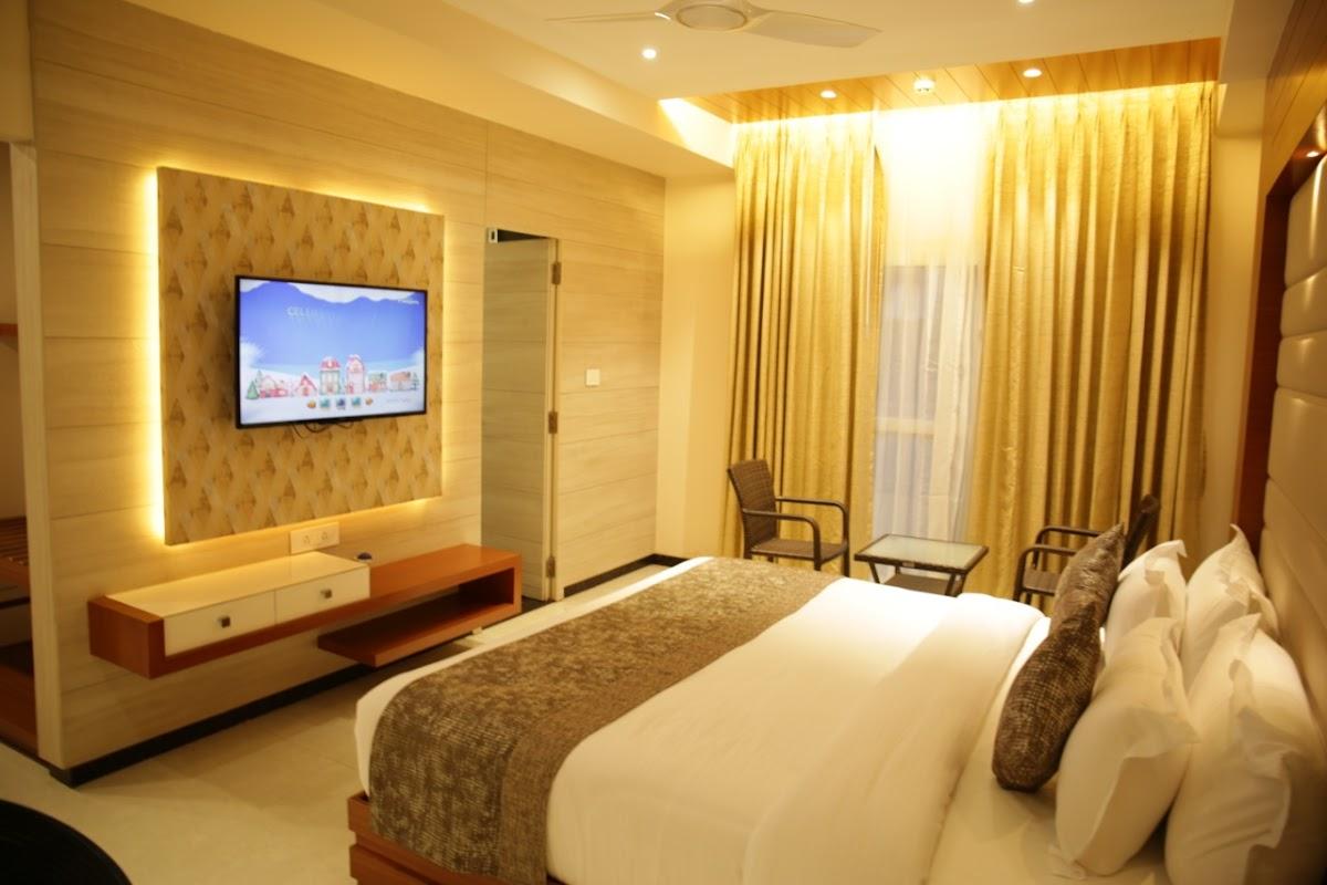 Robusta Inn Luxury Hotel – photo 1